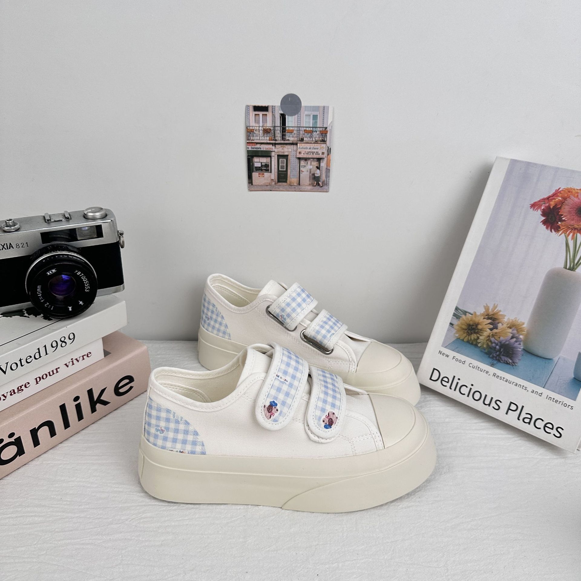 Farwave Velcro zapatos de mujer 2025 nuevos zapatos de skate casuales de verano zapatos blancos nichos zapatos de lona zapatos de bolsa