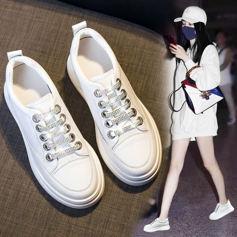 Thick-Soled White Shoes for Women That Make Feet Look Smaller, 2026 Spring New Style, Height-Increasing Women's Shoes, Versatile Breathable Height-Increasing Sneakers