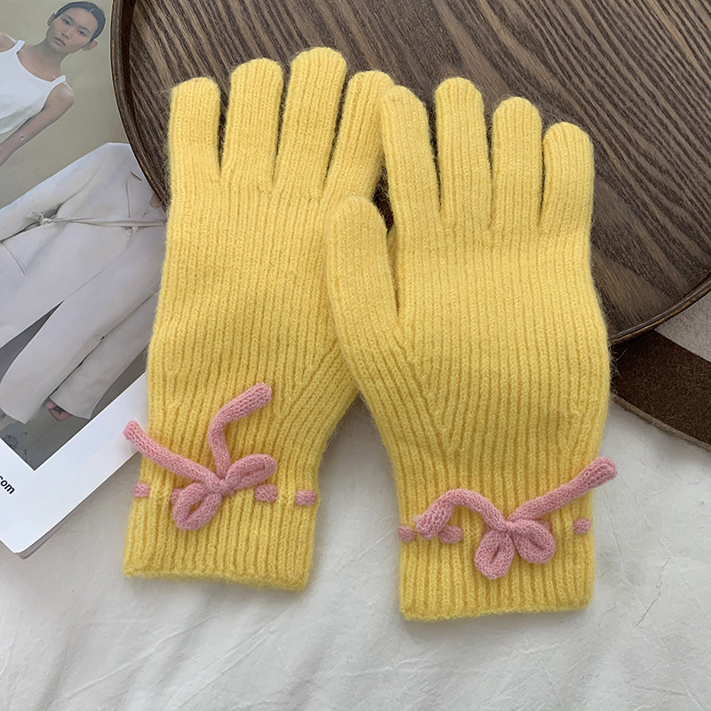 Guantes de ciclismo otoño y invierno nuevo tipo de mujer caliente pantalla táctil a prueba de viento y terciopelo caliente a prueba de frío guantes de lana de punto