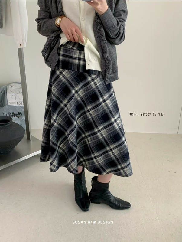 苏珊 2025秋季新款时尚复古拉德格纹高级感不规则半身裙女TS222|undefined