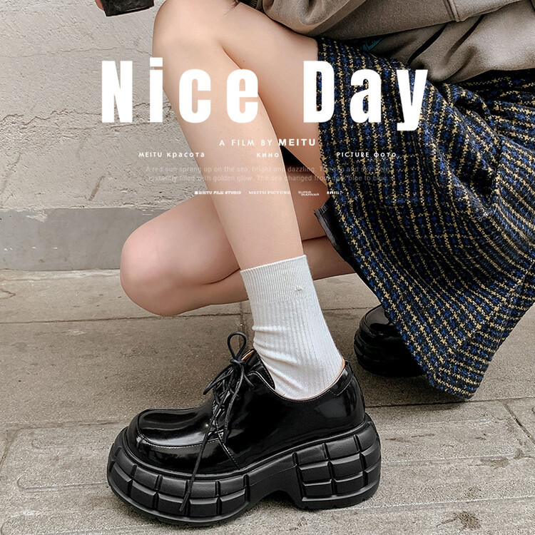 Giày lười nữ da bò phối dây buộc chéo đế xuồng platform phong cách Anh quốc — Màu Đen Hạt mở viền, Màu đen da bò mờ, Màu trắng chi tiết 84