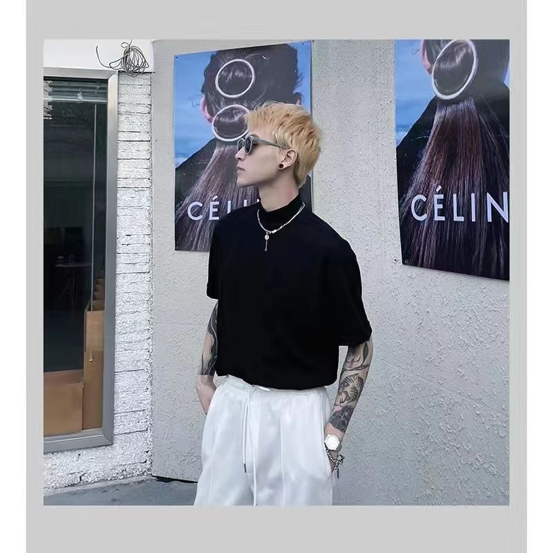 검은색