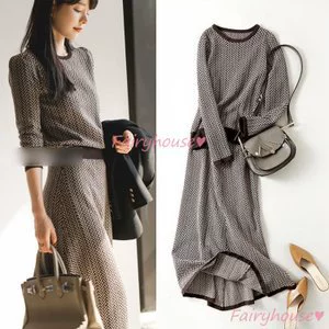 Элегантный свободный костюм с юбкой, осенняя новинка 2025 года, вязаный топ и юбка средней длины, комплект из двух предметов для женщин