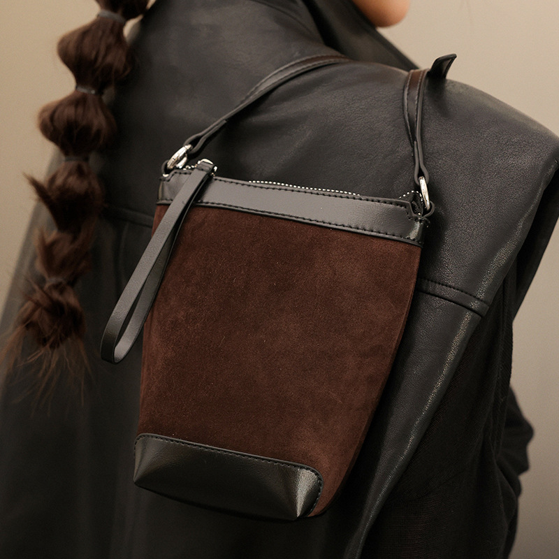 Borsa a tracolla piccola in vera pelle, modello 2025, mini borsa a secchiello semplice per cellulare, borsa a tracolla da donna_voghion.com