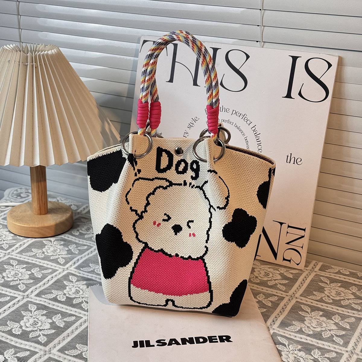 ニットハンドバッグ、ニッチデザインバケットバッグ、トートバッグ、ハンドバッグ、カジュアルで多用途なショルダーバッグ、ニットポータブルバッグ