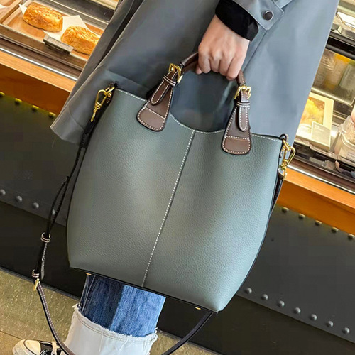 Genuine leather women's bag bucket bag  new trendy crossbody large capacity bag fashionable shoulder tote commuter handbag