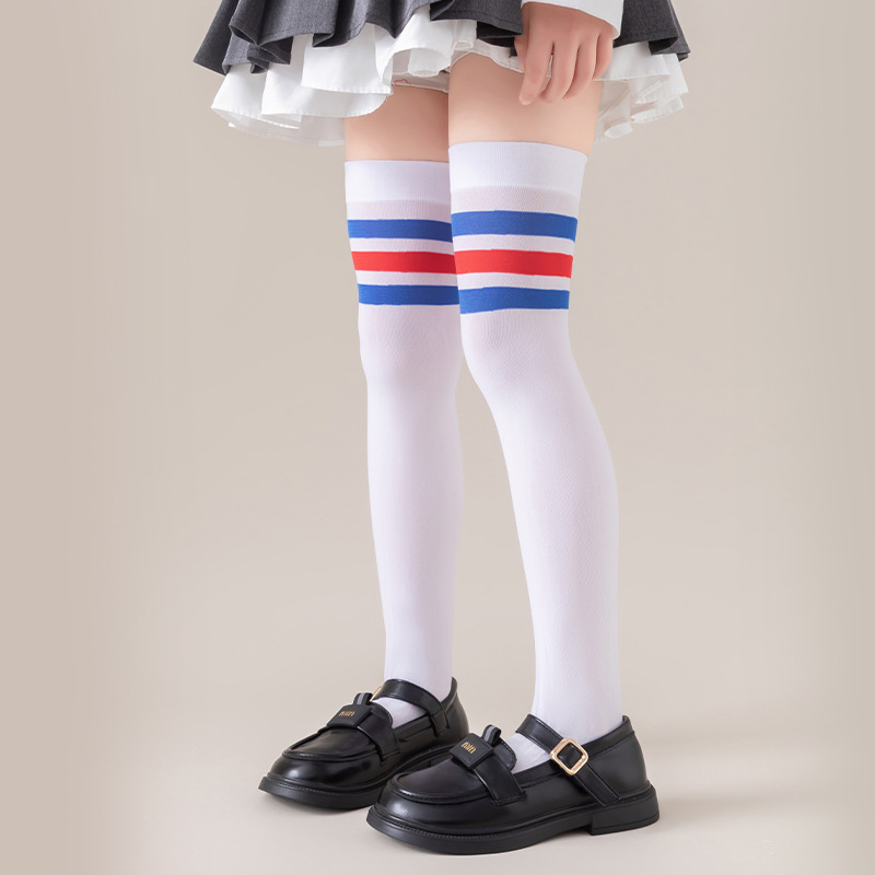 White background, blue, red and blue bars^