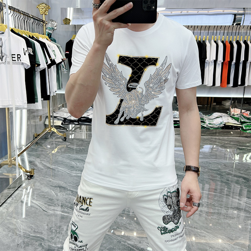 Summer New Hot Drilling Short-sleeved Men's European Station Trendy Round Neck Casual Personalized Slim-fit Breathable Thin Comfortable T-shirt Summer New Hot Drilling Short-sleeved Men's European Station Trendy Round Neck Casual Personalized Slim-fit Breathable Thin Comfortable T-shirt