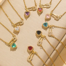 项链;戒指;手镯