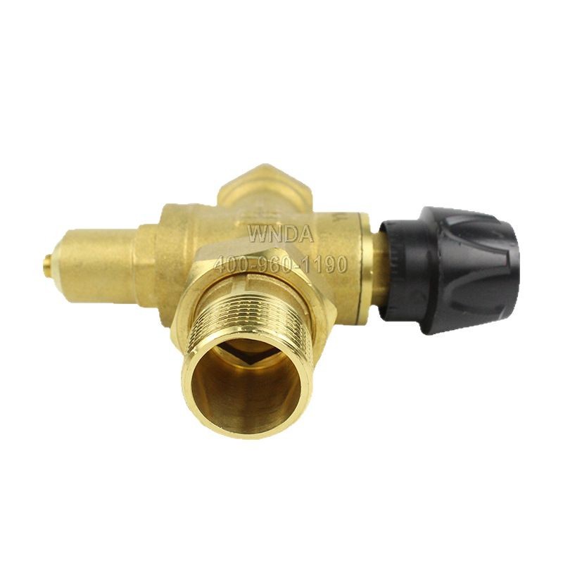 ����ֹ��һ��̫���ܹ�¯���͹�����յ���ͭ�Զ���ˮ����ѹ��ˮ��