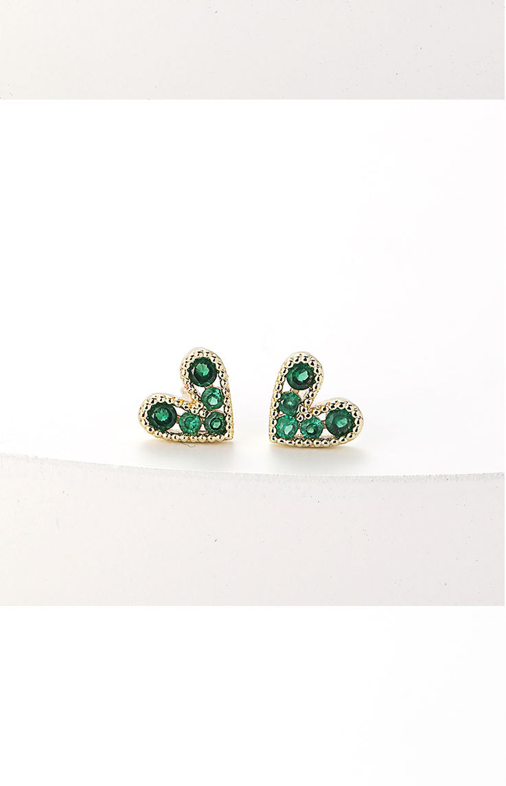 Fashion New Simple Female Heart-shaped Small Copper Earrings