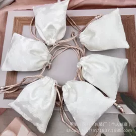 绒布袋;帆布袋;布类包装材料