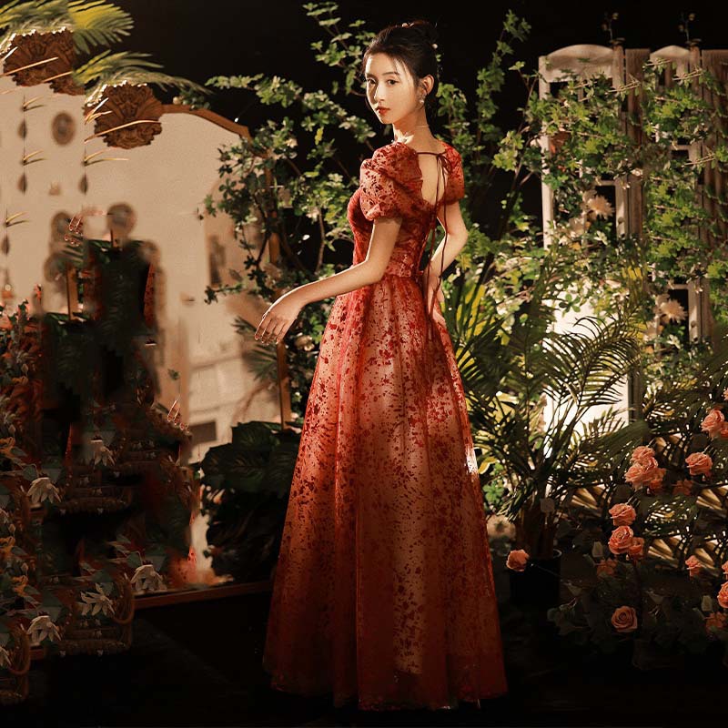 Vestido de Novia Estilo Princesa Runaway 2026, Nuevo Estilo Primavera, Elegante Color Borgoña, Estilo Hepburn, Vestido de Compromiso Estilo French Toast.