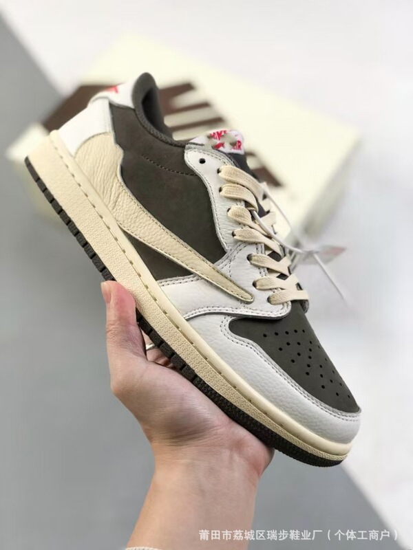 Putian Shoes Pure Original High Version Aj1 Low-Cut Barb Sneakers Versatile Casual Shoes Men's and Women's Sports Shoes Retro Basketball Putian Shoes Pure Original High Version Aj1 Low-Cut Barb Sneakers Versatile Casual Shoes Men's and Women's Sports Shoes Retro Basketball