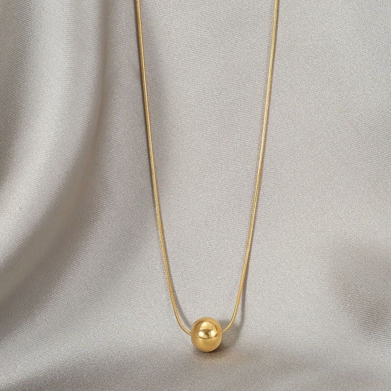 Collar de oro con cuentas redondas para mujer estilo elegante_voghion.com