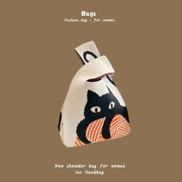 Cute cat-Mi Bai