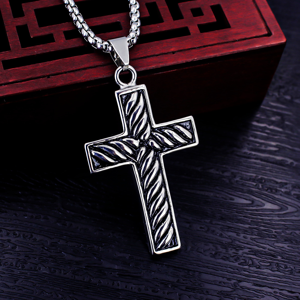 Edelstahl Anhänger Halskette Mit Gestreiftem Kreuz Für Damen_voghion.com