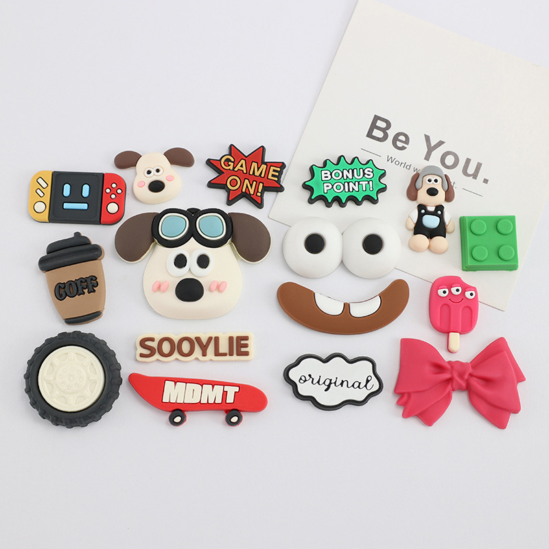 비행 개 안전 헬멧 안경 강아지 PVC 부드러운 고무 액세서리 DIY 휴대 전화 케이스 슬리퍼 컵 장식 냉장고 패치