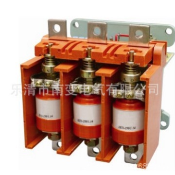 南变CKJ5-630A线圈电压36V220V380V127V110V真空接触器1140V/660V