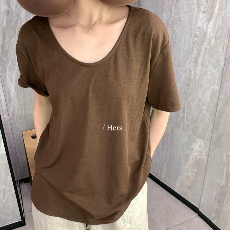Hers Sweet Summer Korean Style Simple Design Back-Stitched Loose Slimming Design Round Neck Short Sleeve T-Shirt 80410 Hers Sweet Summer Korean Style Simple Design Back-Stitched Loose Slimming Design Round Neck Short Sleeve T-Shirt 80410