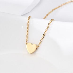 Cross-Border Popular Titanium Steel Love Necklace for Women, Non-Fading Korean Style Light Luxury Stainless Steel Gold Heart-Shaped Pendant Clavicle Chain