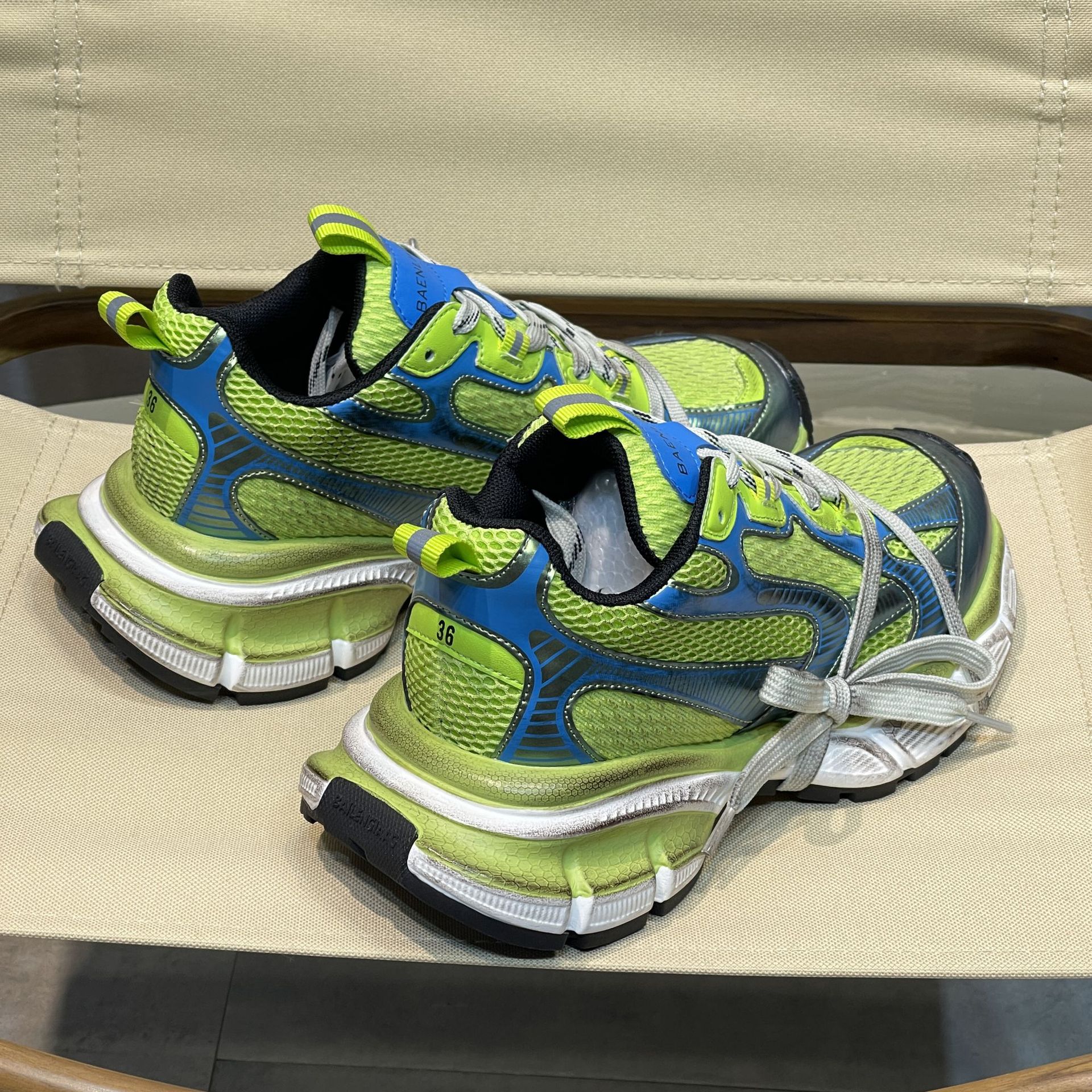 2023 New Parisian Daddy Shoes, Taller, Platform Sneakers, Casual, Distressed, retro, couples, men's and women's shoes_voghion.com