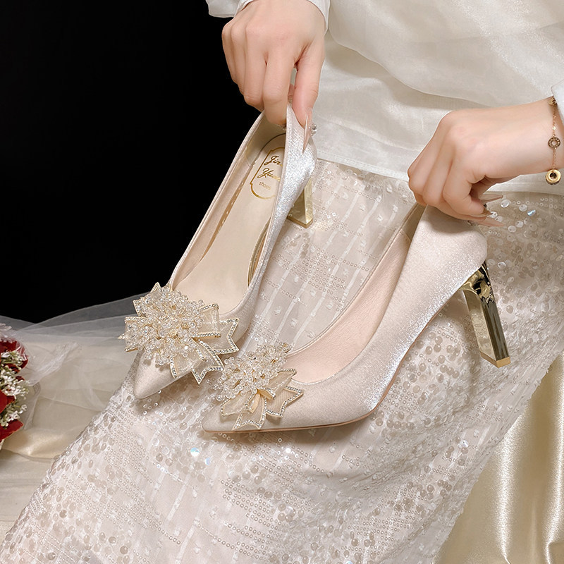 French-Style Satin Wedding Shoes for Women, Versatile for Wedding Dresses, with Chunky Heels That Are Comfortable for the Feet, Suitable for Brides and Bridesmaids, Can Be Worn Daily