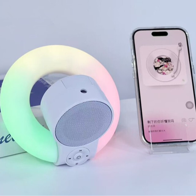 国境を越えた新製品ホットセール 3-in-1 多機能 Bluetooth スピーカー補助光携帯電話ホルダー便利な Bluetooth 小型スピーカー|undefined