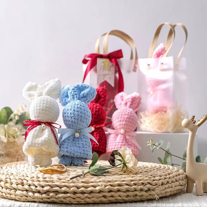 Gift Advertising Style Towel Creative Rabbit Accompanying Gift Pineapple Warp Knitted Towel with Fixed Pattern