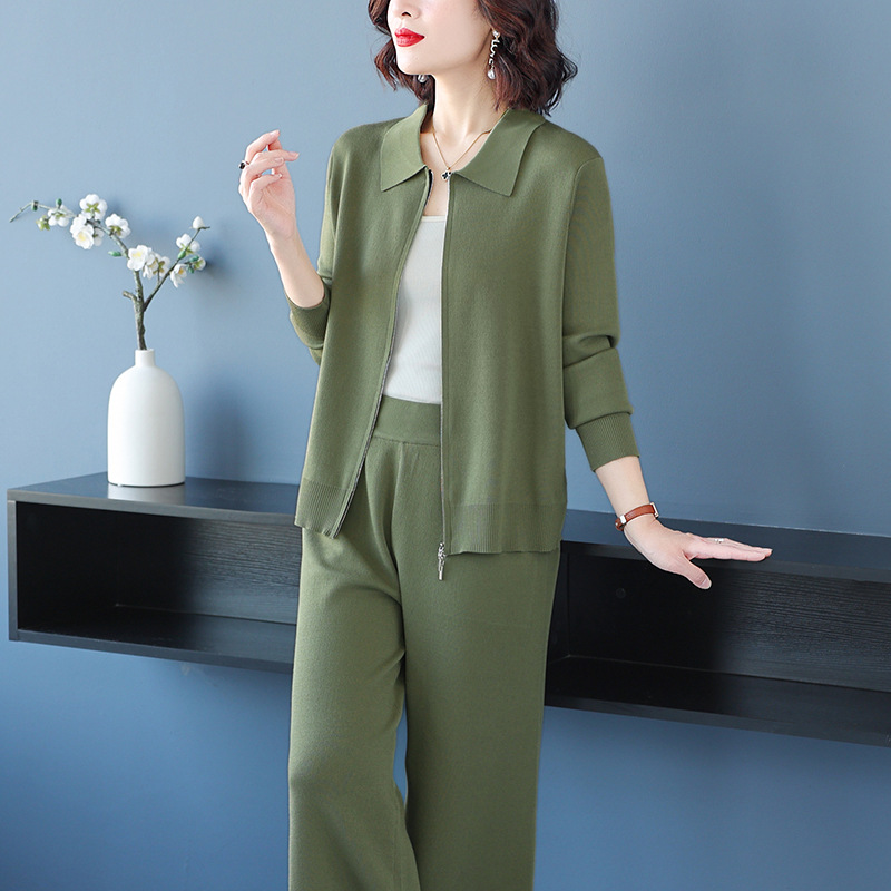 方领时尚开衫运动套装女2025春秋冰丝针织运动服阔腿裤时髦两件套