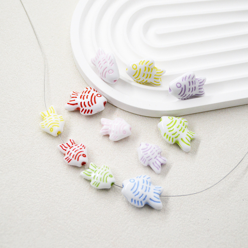 热带鱼通孔亚克力手绘鱼仿陶瓷珠散珠串珠diy手工项链手链配件