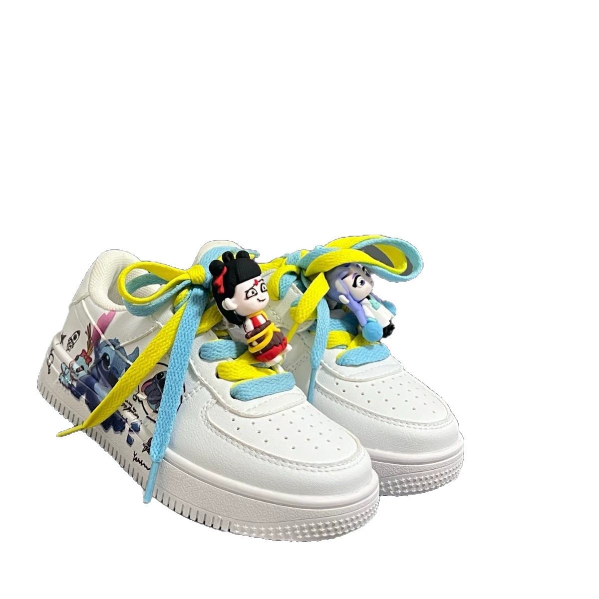 Картонно-д Demi-season trend sports low white shoes with velcro