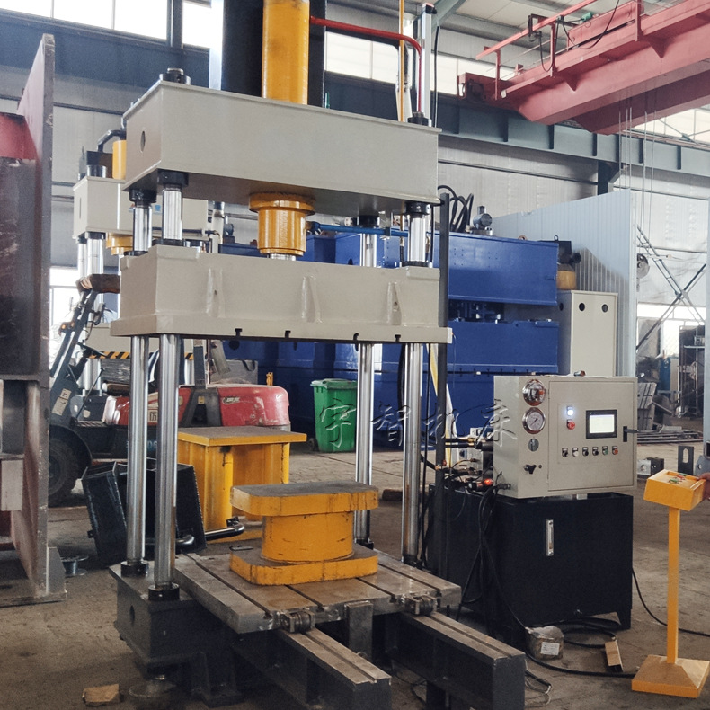 100吨碳纤维模压成型液压机3