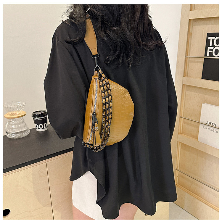 Super Hot Chest 2024 Nuova Moda Coreana Stile Occidentale Catena Donna Vita Larga Cinghia Monospalla Tracolla_voghion.com