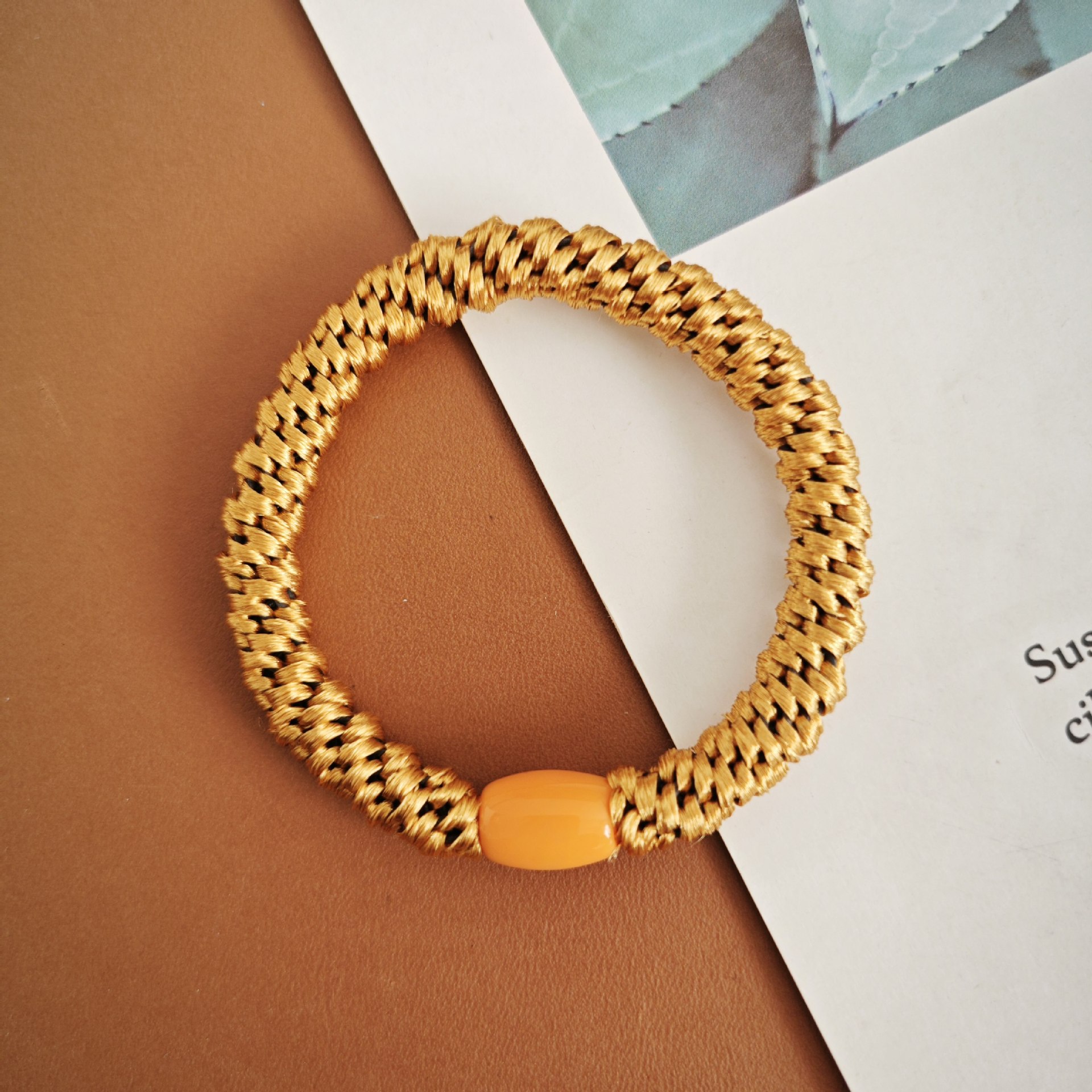 75#황금빛 노란색