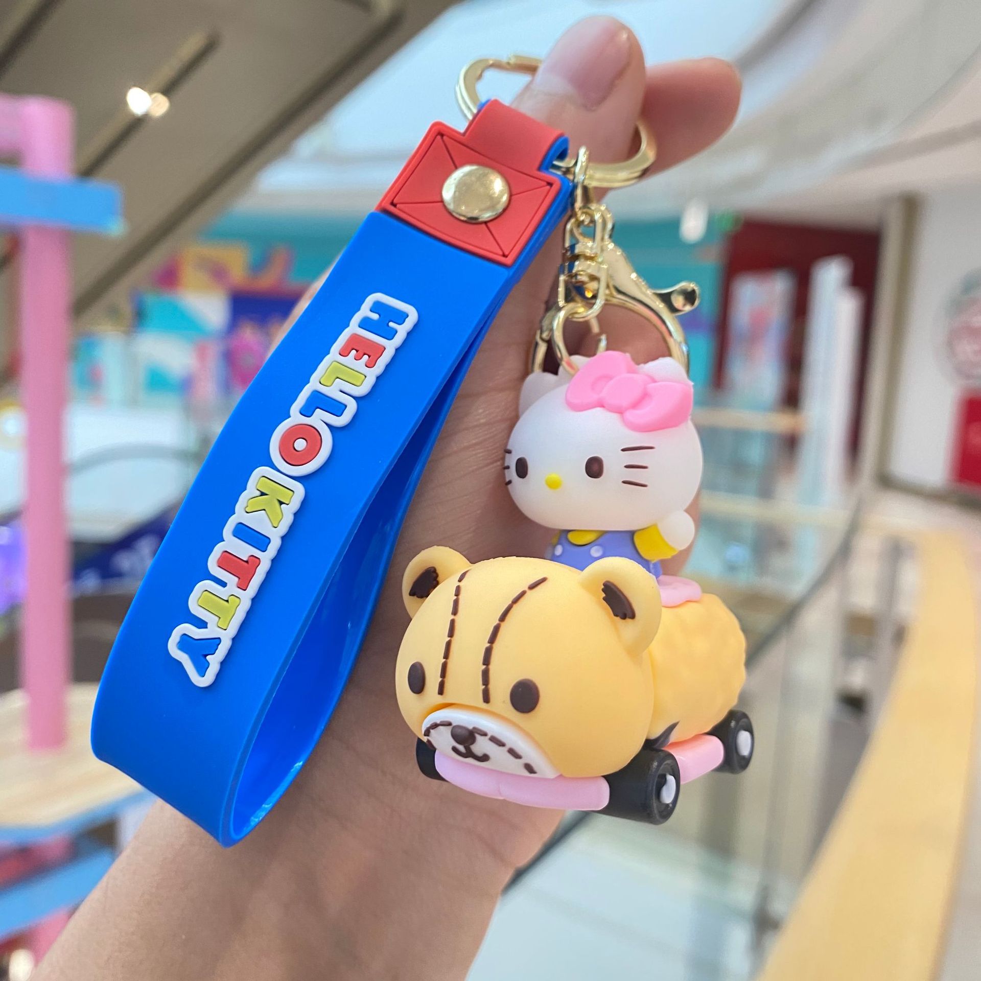 De dibujos animados Sanrio drag little driver muñeca llavero colgante cuatro estrellas coolomi bolsa de accesorios al por mayor