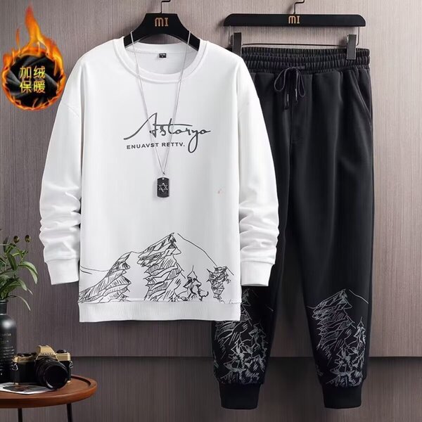 demi-season sweatshirt for leisure