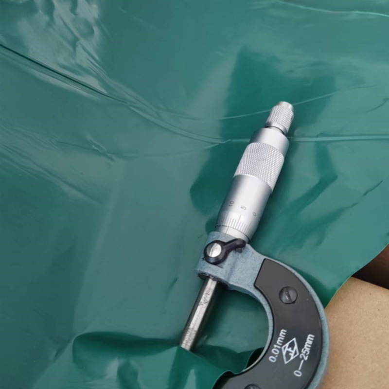 现货PE15丝厚10米宽深绿色建筑膜大小 搭棚 苹果绿山岩保护膜