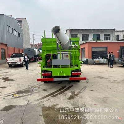 Suvarma maşınları Spraying Truck Construction Site Pavement Cleaning