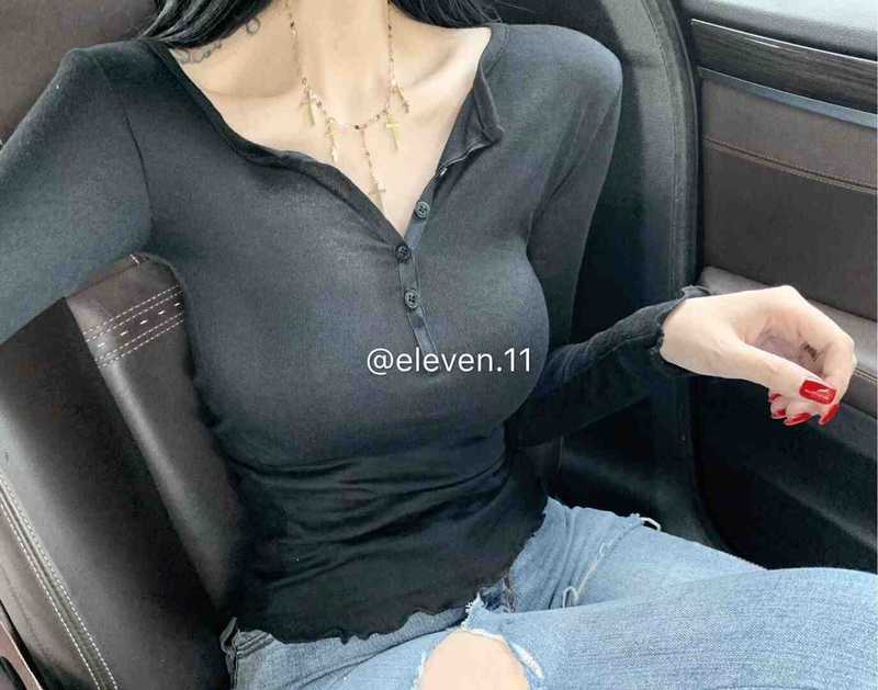 巨好着 ~ 繊細な肌に優しい洋気半開襟長袖tシャツ女性の修身は胸の中に底のシャツの上着と秋冬を合わせます。|undefined