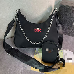 朗l��P������һ����Ů����Ҹ�°��¿�hoboб��߼���С����ˮ��