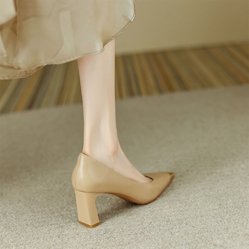 French-Style Women's Single Shoes with Chunky Heels, Unique Design, Metal Toe, Square Toe, Elegant Shallow High Heels, Professional Work Shoes for Women