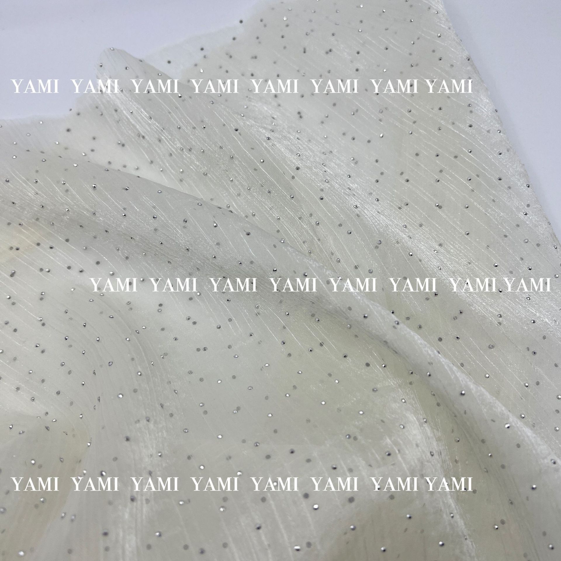 Comercio al por mayor de crepe cielo estrellado organza rhinestone caliente con lentejuelas de tela de malla hanfu camisa de manga grande DIY paño de la muñeca velo