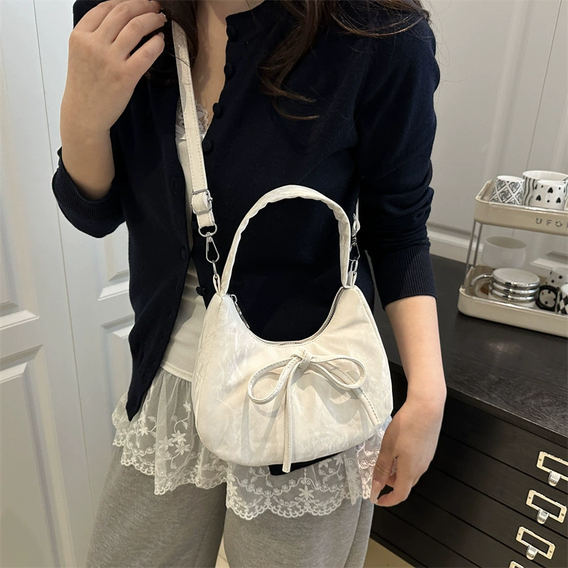 Small design summer sophisticated shoulder bag