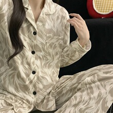 �n����H˯����Ů��＾�L������ɫ�l�y���s�W���Ҿӷ��F؛���l