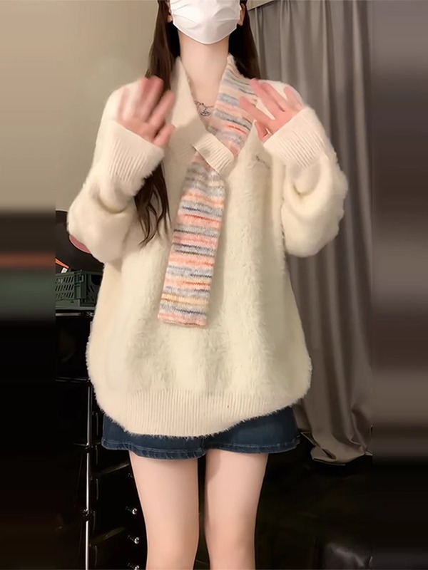 慵懒风软糯v领白色毛衣女2025新款秋冬季宽松长袖针织上衣感|undefined