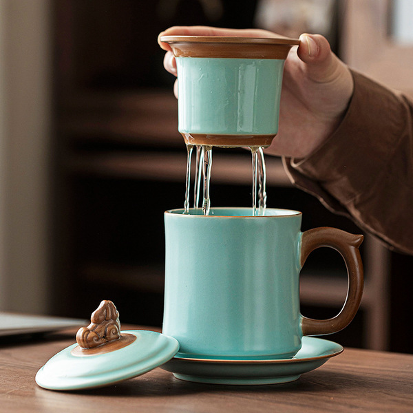 Ceramic tea cup for home use