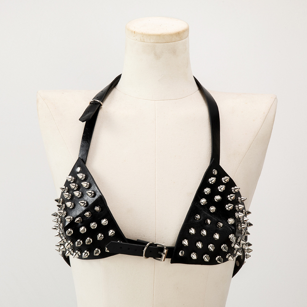 Nuevos sujetadores de cuero bondage juguetes de adultos sujetadores de puntas herramientas sexuales de pareja de alto nivel SM