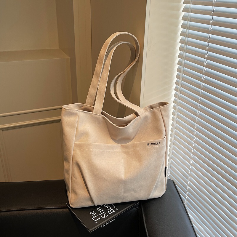 Fashionable and Stylish Large-Capacity Niche Design Casual Tote Bag Crossbody Bag University Personality Trendy Class Shoulder Bag