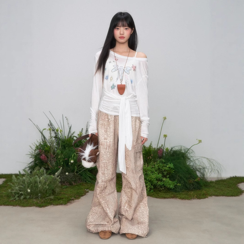 オリジナルの韓国式の斜め肩のストラップのプリントの日焼け止めの修身の長袖のtシャツの上着の女性|undefined